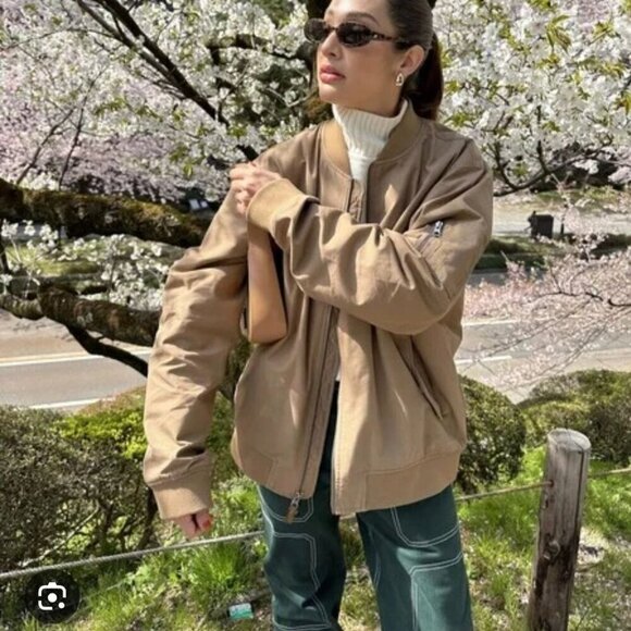 Everlane The Bomber Jacket Oversized Gender Neutral Khaki Jacket Size S - Picture 5 of 11